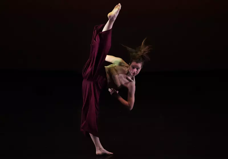 Kurios Danza - Contemporanea